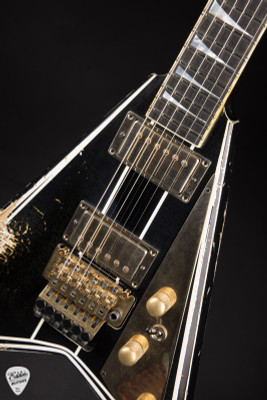 Jackson Custom Shop RR Randy Rhoads Nitro Relic Electric Guitar in Black with Vintage White Pinstripes