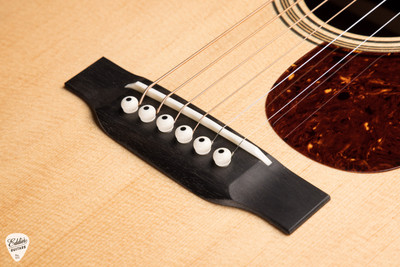 Collings 002H 14-Fret T - Sitka Spruce & Indian Rosewood Acoustic Guitar
