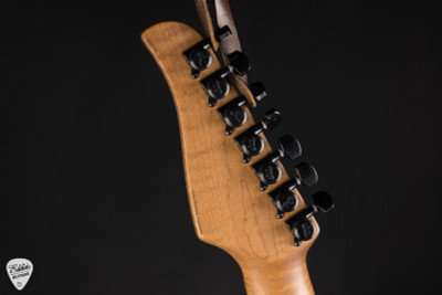 Suhr Modern 7 Quilt Roasted Electric Guitar in Honey Amber Burst