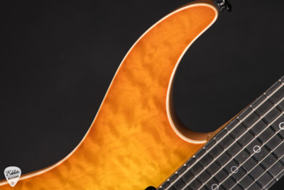 Suhr Modern 7 Quilt Roasted Electric Guitar in Honey Amber Burst