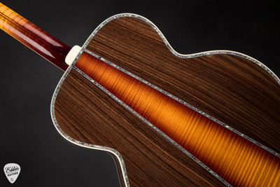 Gibson Custom Shop Monarch 5A Center #105 Acoustic Guitar in Autumnburst 5.3 #21525020