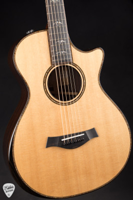 2021 - Taylor 912ce 12-Fret - Sitka Spruce & Indian Rosewood Acoustic Guitar