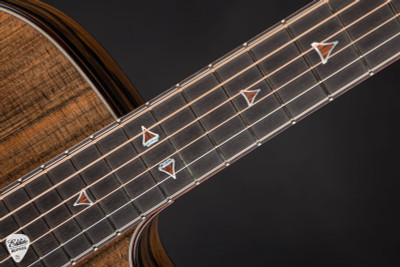 Bourgeois The Odyssey 00-12c Coupe – Sinker Redwood & Macassar Ebony Acoustic Guitar