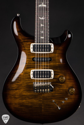 Paul Reed Smith Modern Eagle V Electric Guitar in Black Gold Wraparound Burst