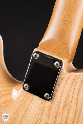 Suhr Eddie’s Guitars Exclusive Custom Classic T Roasted – Magenta Sparkle Acoustic Guitars