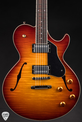Collings SoCo LC – Dark Cherry Sunburst Electric Guitar