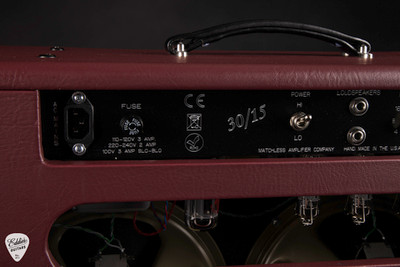 Matchless 30/15 – 2×12 – Burgundy/Gold Grill Amplifier