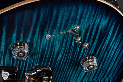 Paul Reed Smith Eddie’s Guitars Wood Library Special Semi Hollow – Cobalt Blue/Ebony Fretboard/Figured Maple Neck Electric Guitar