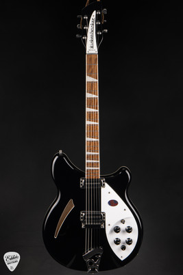 Rickenbacker 360 – Jet Glo Electric Guitar