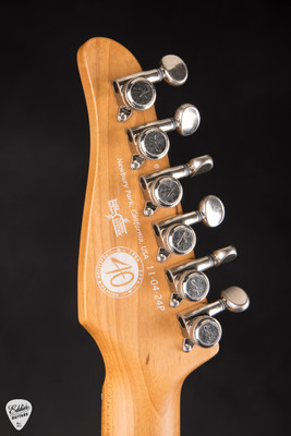 Tom Anderson Icon Classic Distress 40th Anniversary – Big Sparkle Orange Electric Guitar