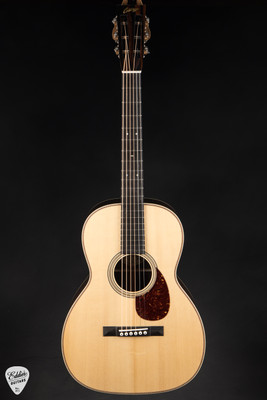 Collings 002HA-T Adirondack Spruce & Indian Rosewood Acoustic Guitar
