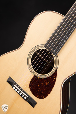 Collings 002HA-T Adirondack Spruce & Indian Rosewood Acoustic Guitar