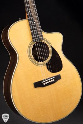 Martin SC-28E – Spruce & Rosewood Acoustic Guitar