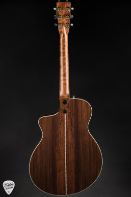 Martin SC-28E – Spruce & Rosewood Acoustic Guitar