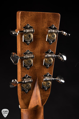 Martin SC-28E – Spruce & Rosewood Acoustic Guitar