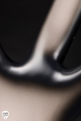 Spector NS-5 Neck Thru – Bleach Bass Guitar