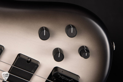 Spector NS-5 Neck Thru – Bleach Bass Guitar