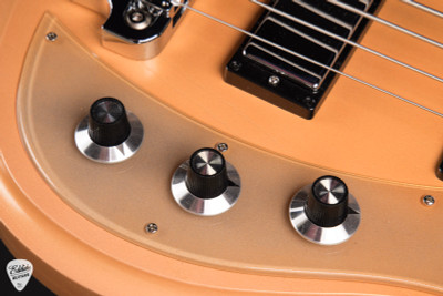 Dunable Gnarwhal Bass Peach Fuzz Bass Guitar