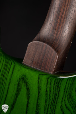 Paul Reed Smith Eddie’s Guitars Wood Library Modern Eagle V Ziricote FB/Rosewood Neck – Charcoal Jade Burst Electric Guitar