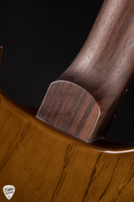 Paul Reed Smith Eddie’s Guitars Wood Library Modern Eagle V Ziricote FB/Rosewood Neck – Livingston Lemondrop Electric Guitar