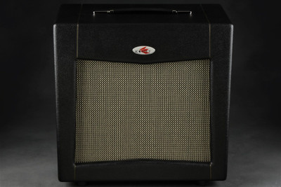 Komet 1x12 - Cabinet