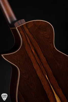 Roggero RGo-M 12 Fret - Swiss Moon Spruce & Madagascar Rosewood Acoustic Guitar