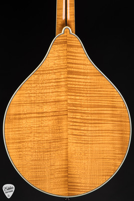 Bourgeois M5-A - Aged Tone Adirondack Spruce & Aged Tone Maple Mandolin