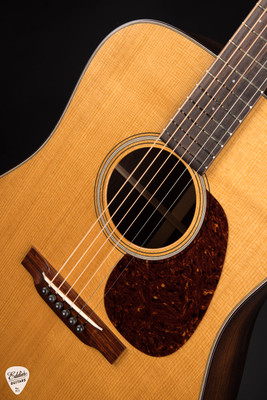 Bourgeois D The One Twenty – Aged Tone Adirondack Spruce & Hybrid Brazilian Rosewood Acoustic Guitar
