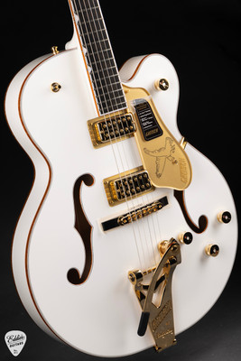 Gretsch Pro Falcon Hollow Body with String-Thru Bigsby, Gold
