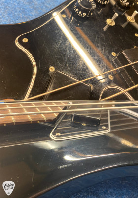 Used Gibson Victory Artist Bass Ebony 1981 bass guitar