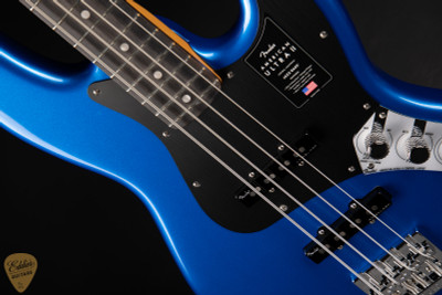 Fender American Ultra II Jazz Bass Noble Blue electric guitar