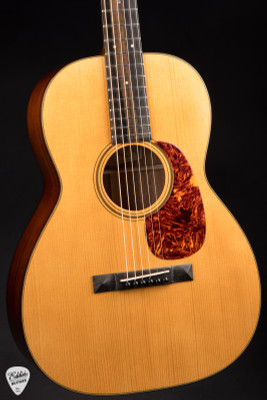 Atkin Essential OO12s – Baked Adirondack Spruce & Mahogany Acoustic Guitar