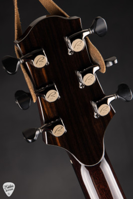 2022 – Kevin Ryan Paradiso Grand Concert – Sinker Redwood & Indian Rosewood Acoustic Guitar