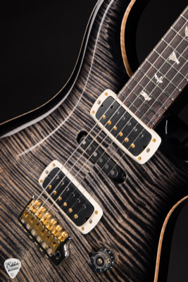 Paul Reed Smith Modern Eagle V Charcoal Burst electric guitar