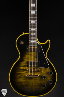Gibson Custom Shop Made 2 Measure Les Paul Custom Figured Yellow Widow electric guitar
