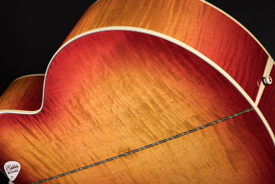 Gibson Johnny Cash SJ-200 Vintage Cherry Sunburst - acoustic guitar