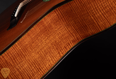 Jeff Jewitt OM-C – Sinker Redwood & Fiddleback Mahogany Acoustic Guitar