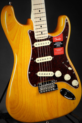 Fender 2019 Limited Edition American Professional Ash Stratocaster - Aged Natural #US18013513