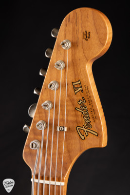 Fender Custom Shop Journeyman Relic® Bass VI tahitian coral electric guitars