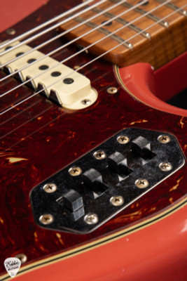 Fender Custom Shop Journeyman Relic® Bass VI tahitian coral electric guitars