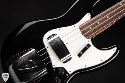 2024 - Fender Custom Shop 1964 Jazz Bass Journeyman - Black
