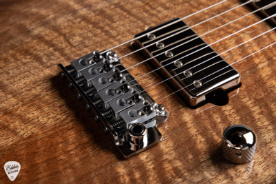 Suhr Roasted Modern Roasted Swamp Ash/Figured Walnut Electric Guitar in Natural