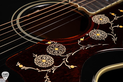 Gibson Elvis SJ-200 Ebony 5.3 #21624021 Acoustic Guitar