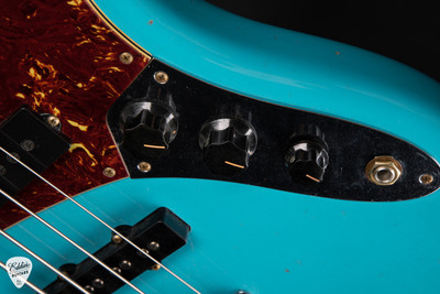 2024 - Fender Custom Shop 1964 Jazz Bass Journeyman Relic P/J