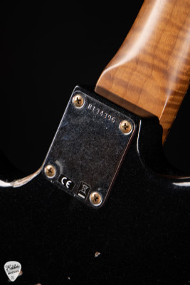 Fender Custom Shop Eddie’s Guitars Exclusive Heavy Relic® Bass VI Bass Guitar in Black Sparkle