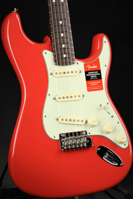 Fender 2019 Limited Edition American Professional Stratocaster, Solid Rosewood Neck - Fiesta Red #US200259