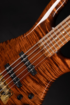 Spector NS-5XL Neck Thru Caramel Custom Bass Guitar ---