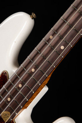 Fender Custom Shop 1959 Precision Bass Journeyman Bass Guitar in Olympic White