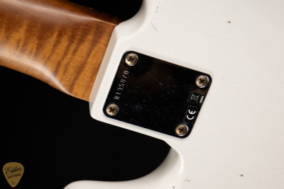 Fender Custom Shop 1959 Precision Bass Journeyman Bass Guitar in Olympic White