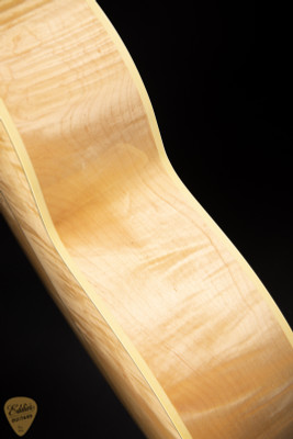 Gibson SJ-200 Original Antique Natural acoustic guitars